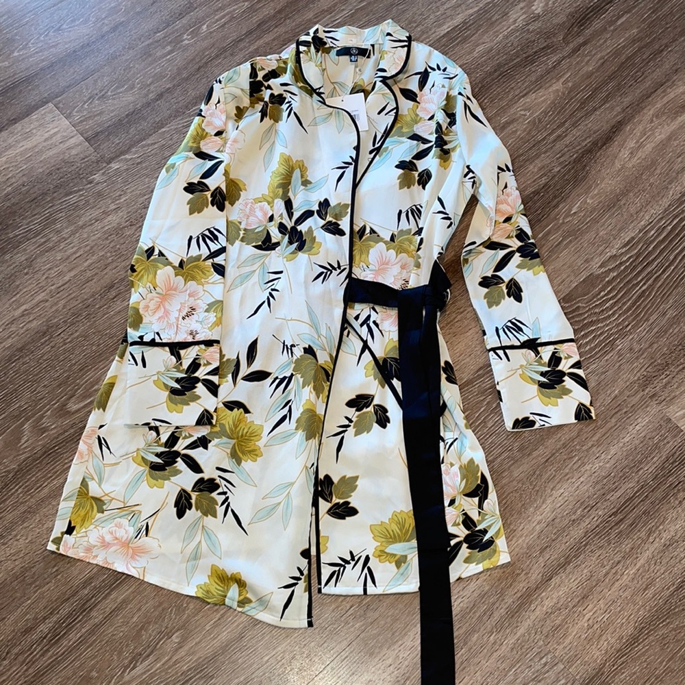 Missguided satin shirt dress